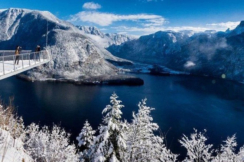 Sky Walk in Winter 2