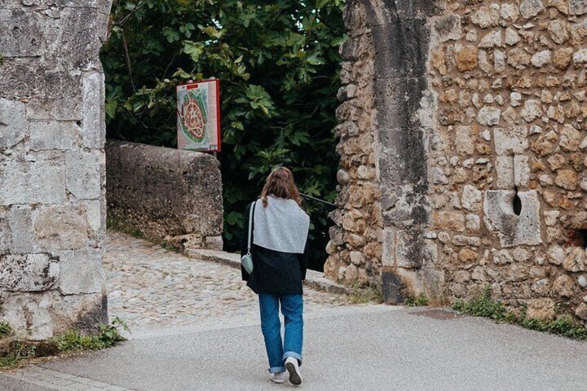 Pérouges medieval village 4