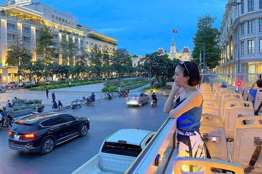 Night Bus Tour in Ho Chi Minh City 3