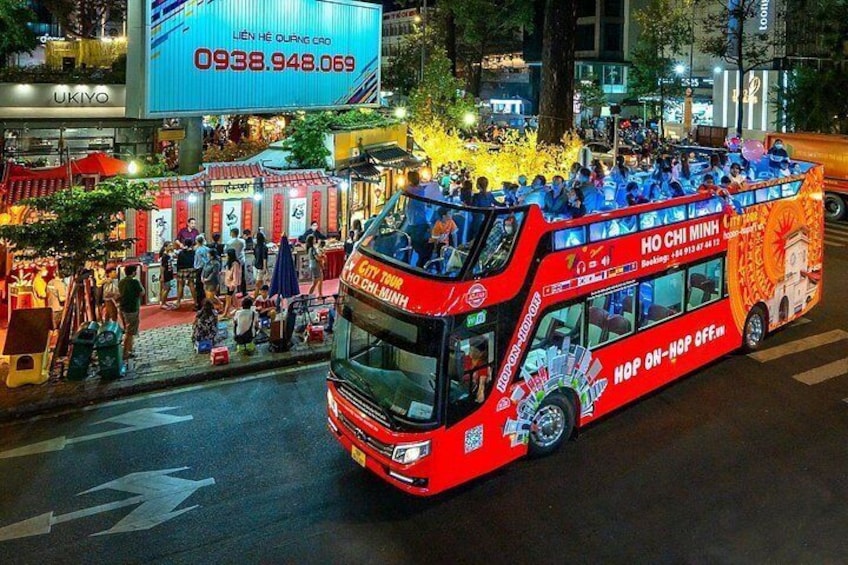 Night Bus Tour in Ho Chi Minh City 2