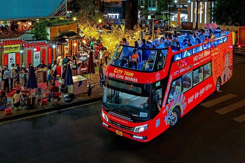 Night Bus Tour in Ho Chi Minh City 4