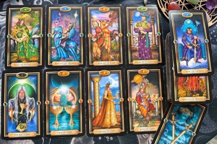 Tarot Reading with Coffee & Chocolate or Smoothie 4