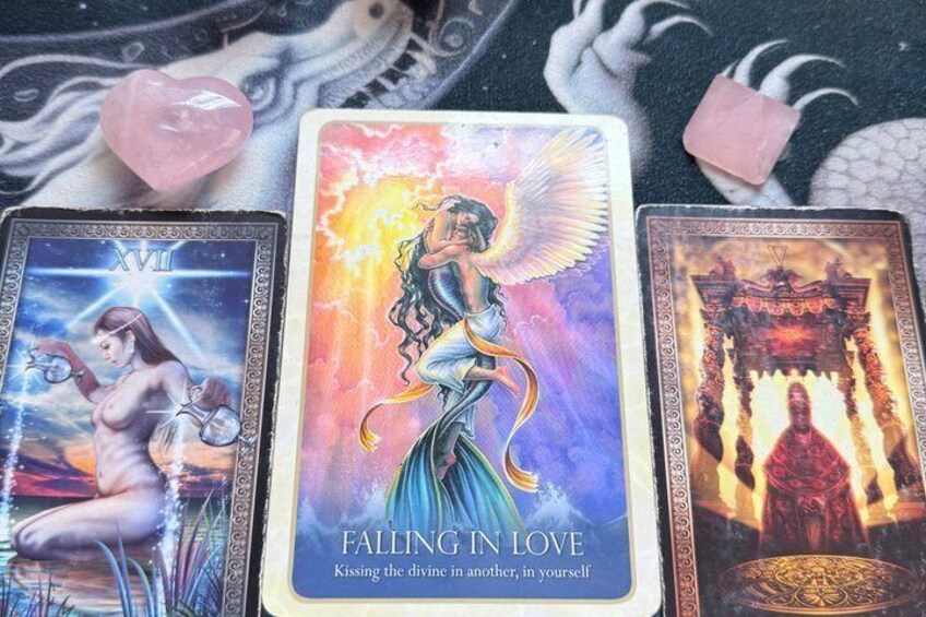 Tarot Reading with Coffee & Chocolate or Smoothie 5