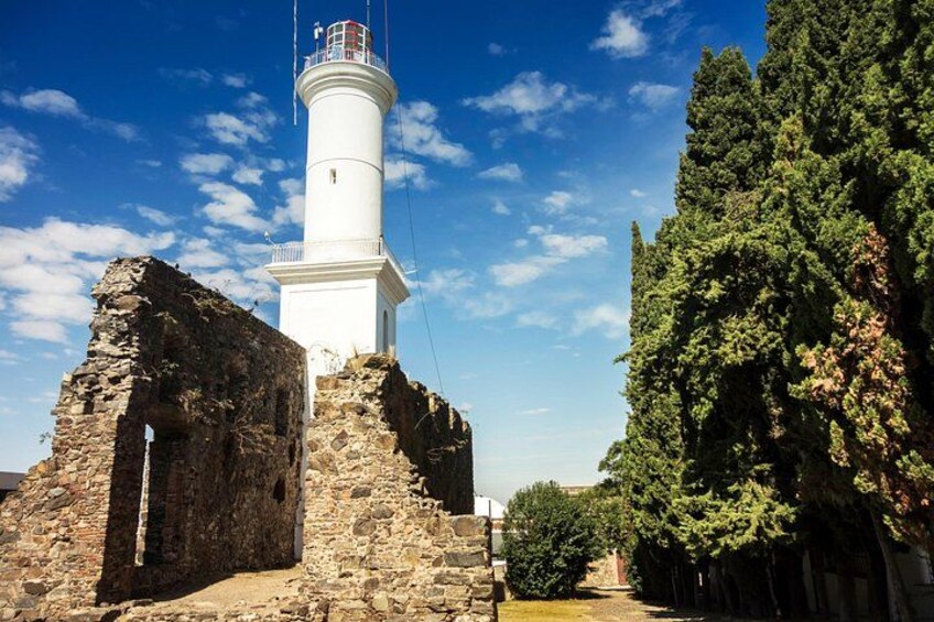 Unforgettable Day Tour in Colonia del Sacramento 1