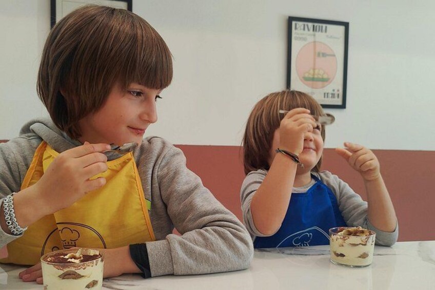 Cooking Class : Fresh pasta and TIRAMISÙ with Lake Garda wines 2