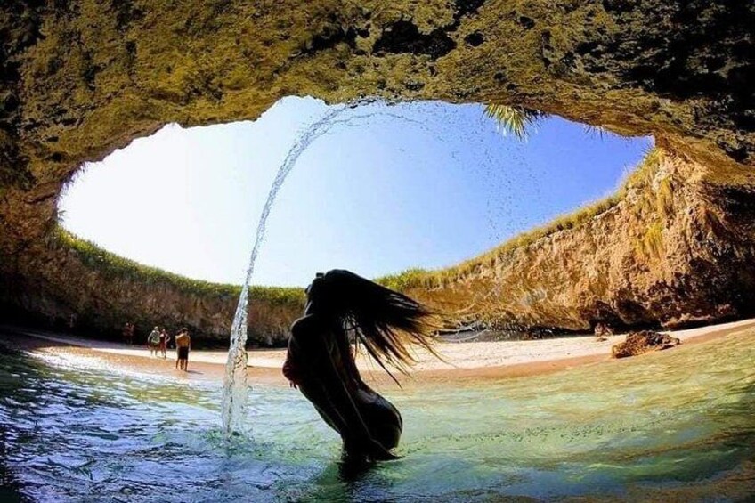 HIDDEN BEACH 5
