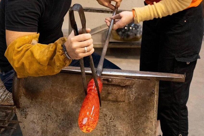 Create Your Own Murano Glass: Beginner’s Glassblowing Class 2