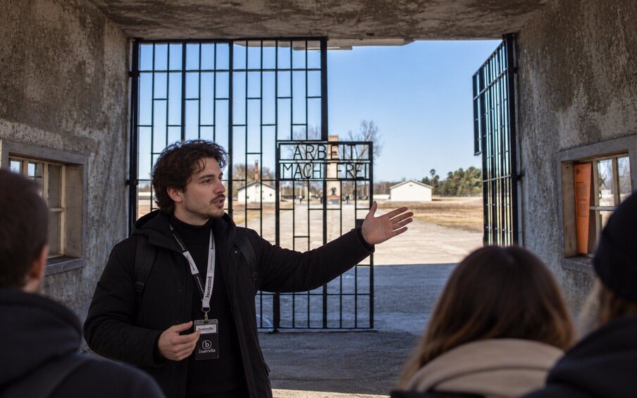 Picture 2 for Activity Berlin: Sachsenhausen & Potsdam by Bus Full day tour 3