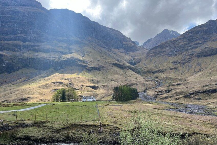 Edinburgh: Glenfinnan Viaduct, Glencoe & Fort William 3