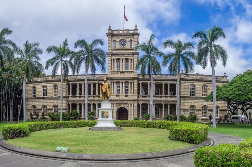 Pearl Harbor Tribute: Arizona Memorial and Honolulu City Tour 2