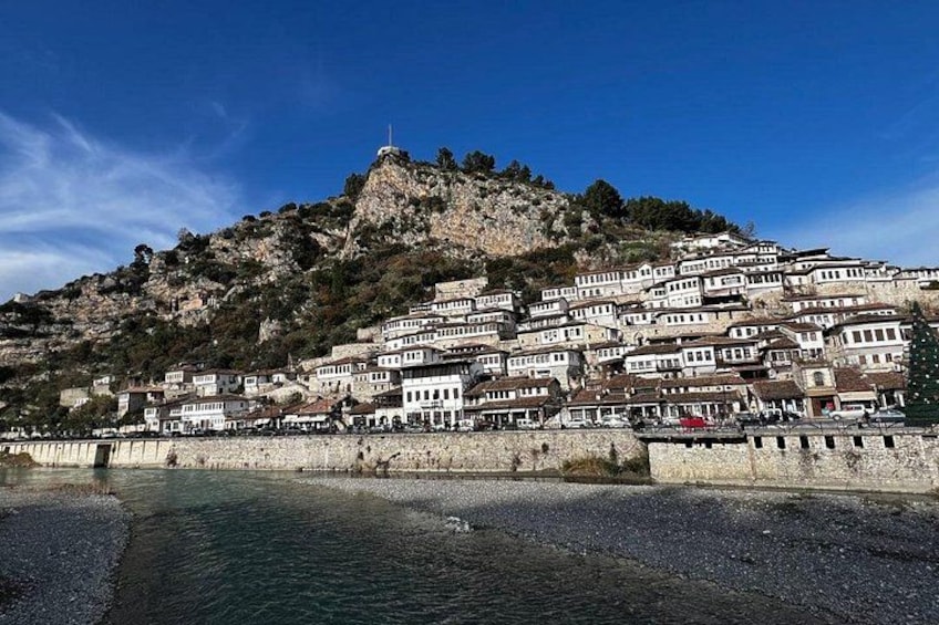 From Tirana: Berat UNESCO & Belshi Lake Full-Day Tour 3