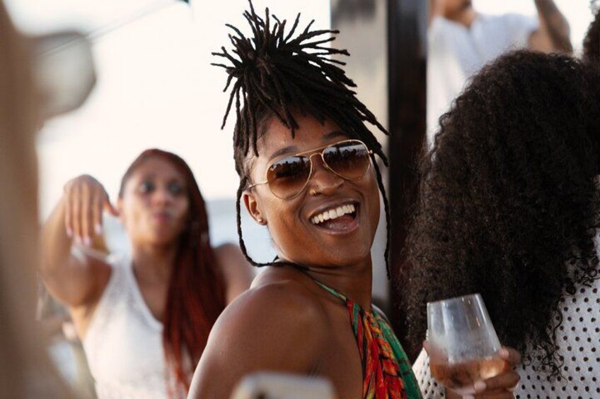 Sunset Cruise Party - All-Inclusive Experience 2