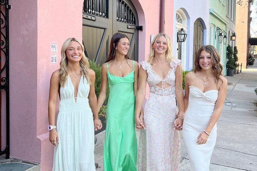 Private Tour! Capture the best of Charleston with a multi-location photoshoot. 4