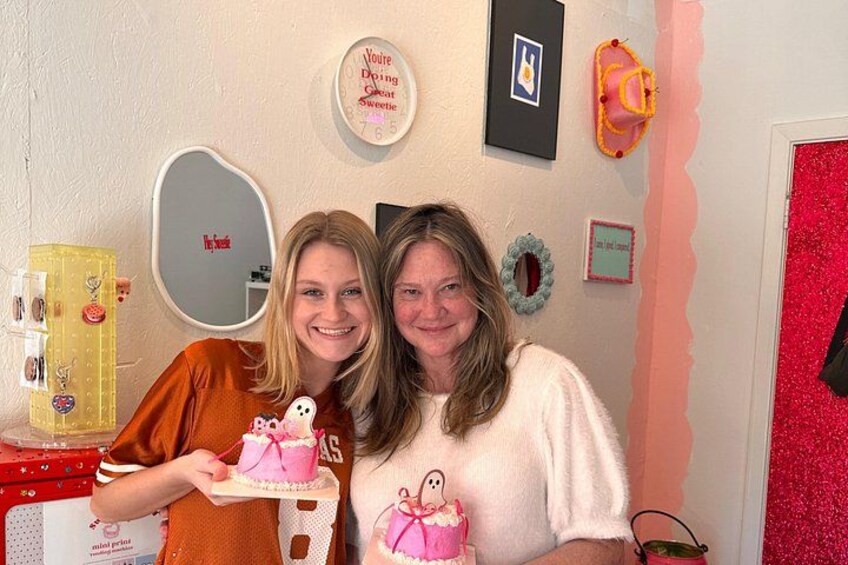 Cake day with mom! 2