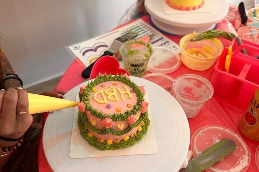 Cake Decorating in Houston 2