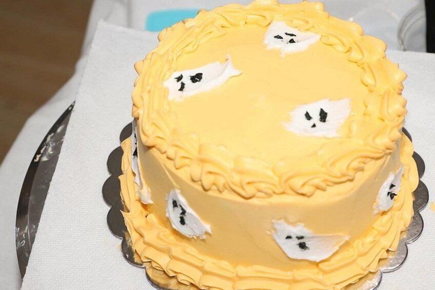 Students cake. 2