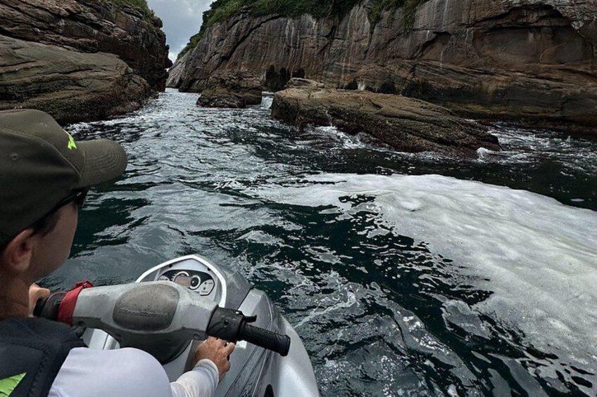 2 Hour Jet Ski Ride and Tow Snorkeling in Tijuca Islands 2