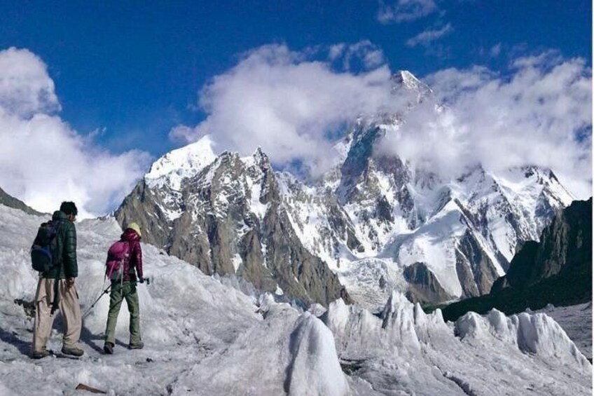 21 Days Guided Trek in K2 Base Camp 2