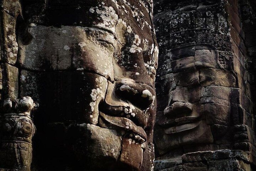 2 Days Guided Historical Tour in Angkor 3