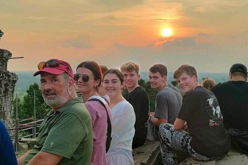 2 Days Guided Historical Tour in Angkor 5