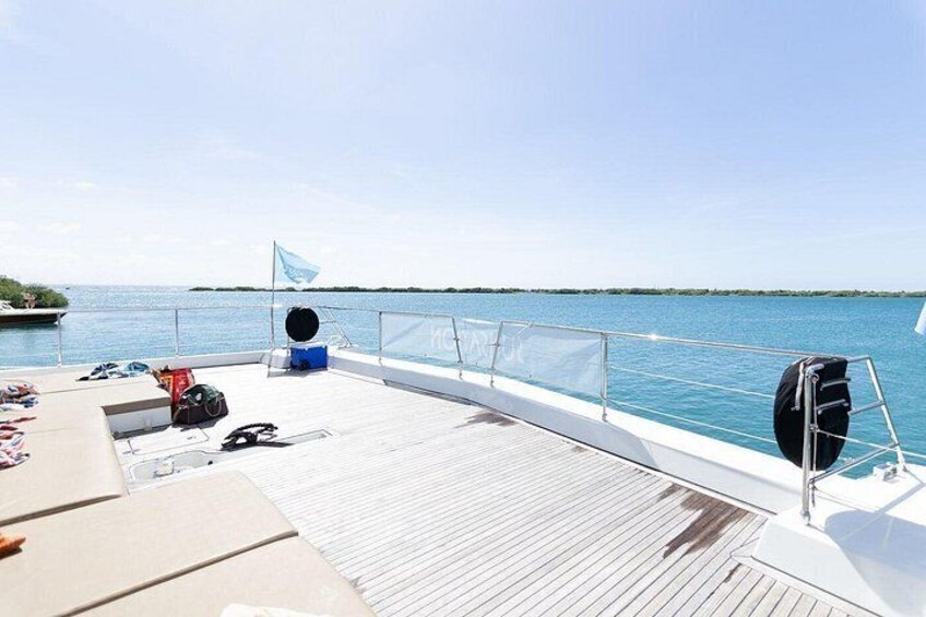 Klein Curaçao Tour on a Catamaran Yacht 2