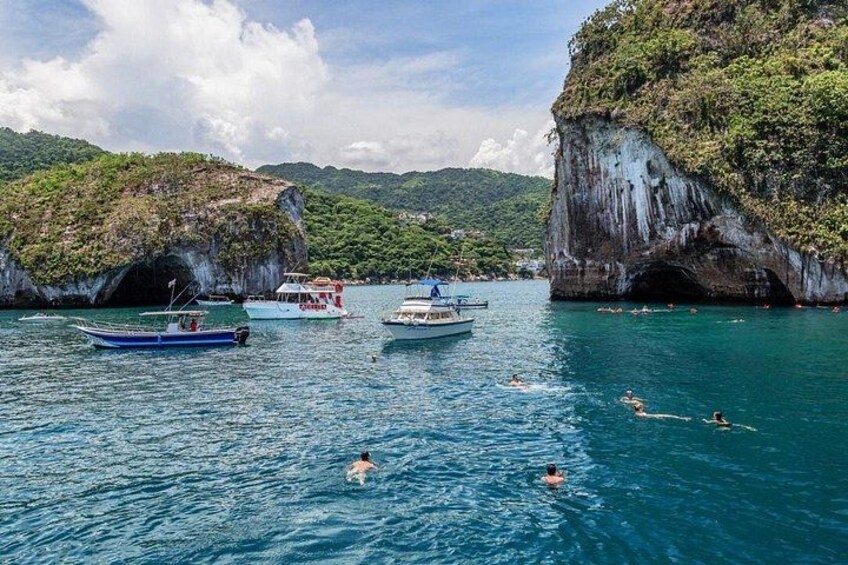 Puerto Vallarta: Half-Day Tour Beach, Tequila, and River 3