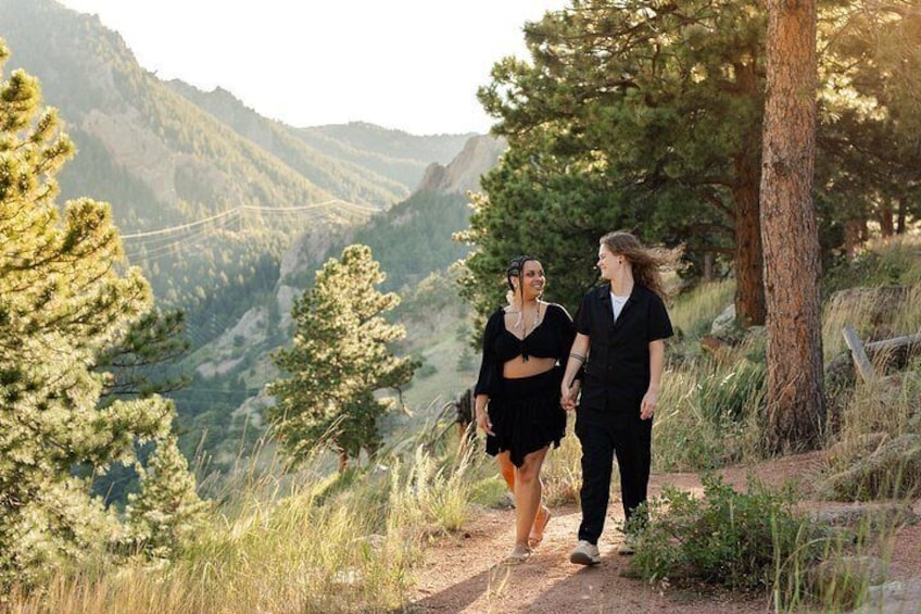 Scenic Mountain Photoshoot in Boulder, Colorado 5