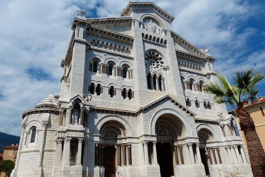 5h Private excursion on the FrenchRiviera from Cannes or Nice 3