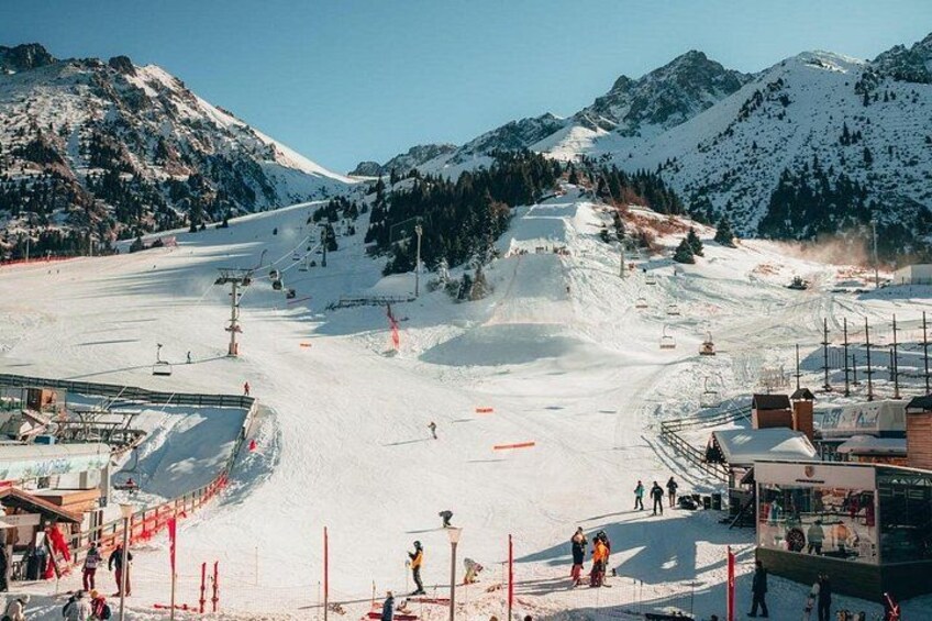 Almaty City Tour in Medeu, Shymbulak and Koktobe 3