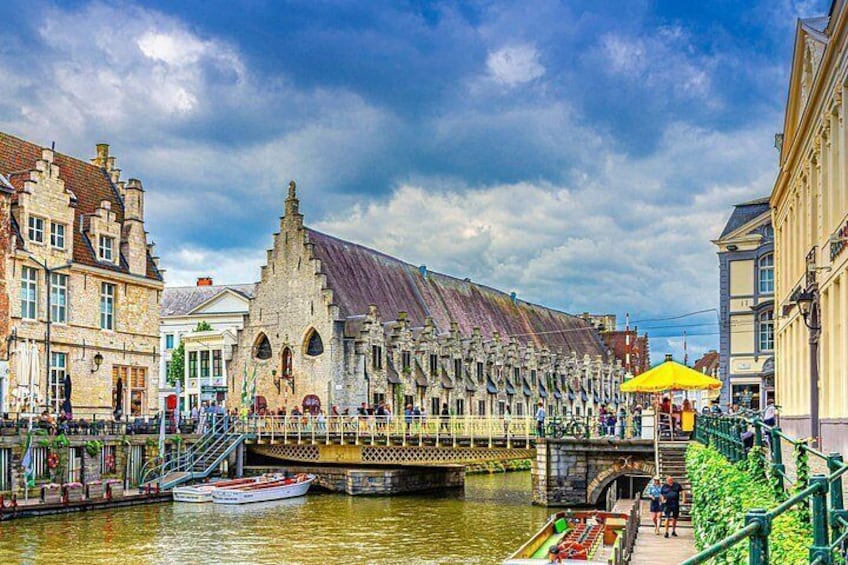 Ghent Walking Tour with Audioguide on Your Smartphone 4