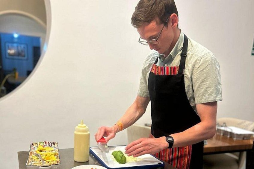 Authentic 4-dish Peruvian Food Cooking Class in Lima + Pisco Sour 5