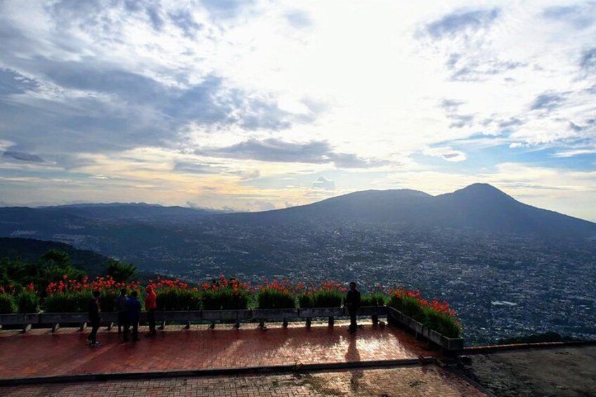 Private 4x4 Tour with View of San Salvador from the Former Cable Car 2