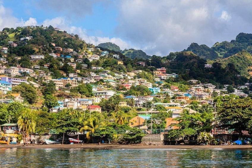 Private Tour Crystal kayaking in St. Vincent Siteseeing with Cass 2
