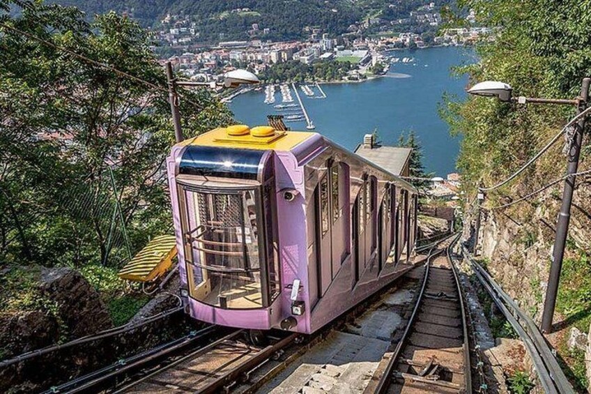 Take a ferry in Como City to a panoramic hill (only in winter edition of the tour) 2