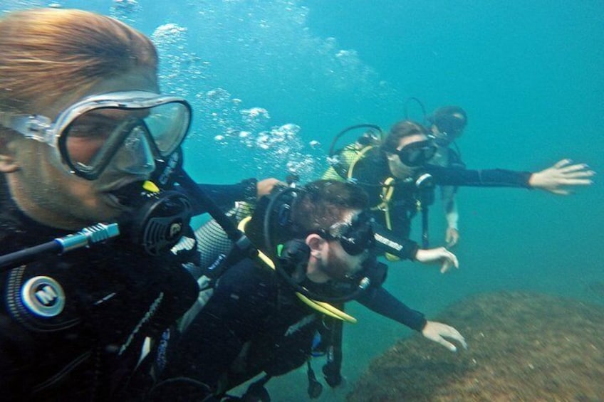 Individual support - 1 instructor per client. 4