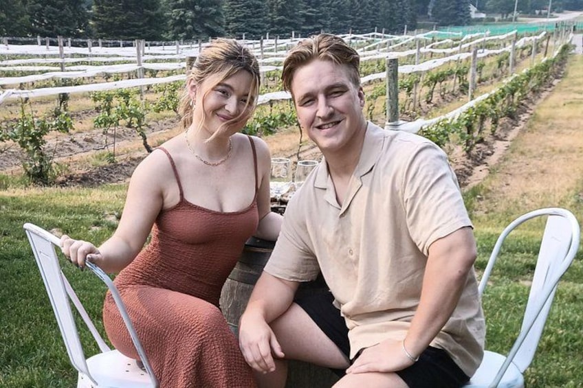 Celebrity couple sighted at Bowers Harbor Vineyards - Hanging with some Stars 5