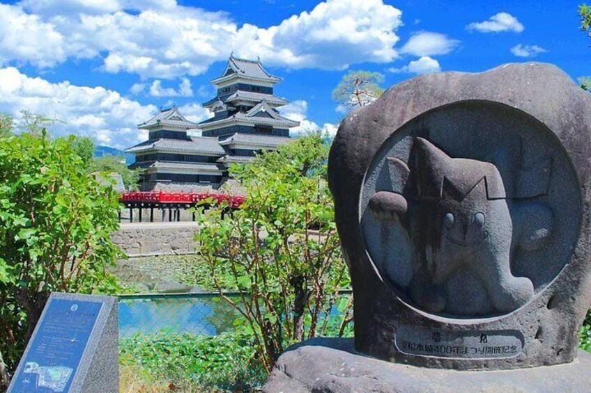 Matsumoto Castle Tour & Samurai Experience