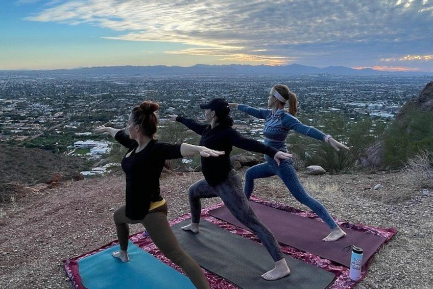 Sunset yoga hike 4