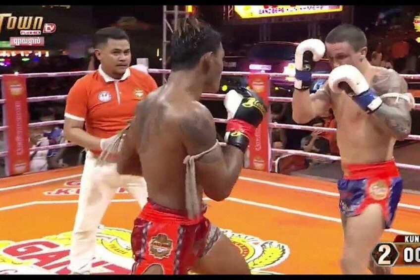 Phnom Penh : Kun Khmer Traditional Kick Boxing 5