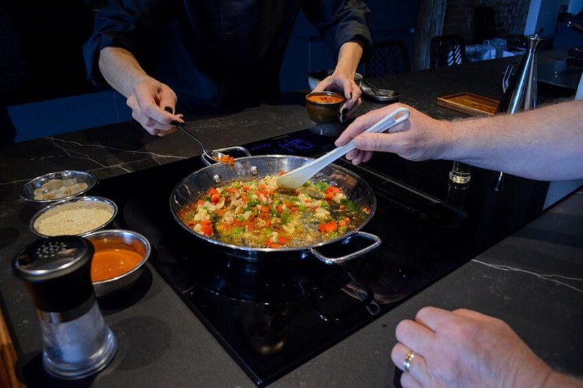 Paella Cooking Class with English Guide in Malaga 1