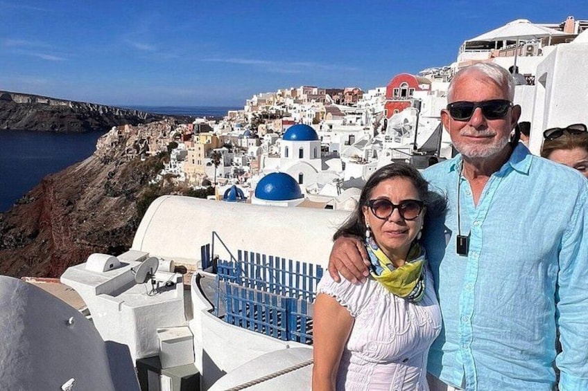 Santorini Private Customizable Land Tour with Local Driver 4