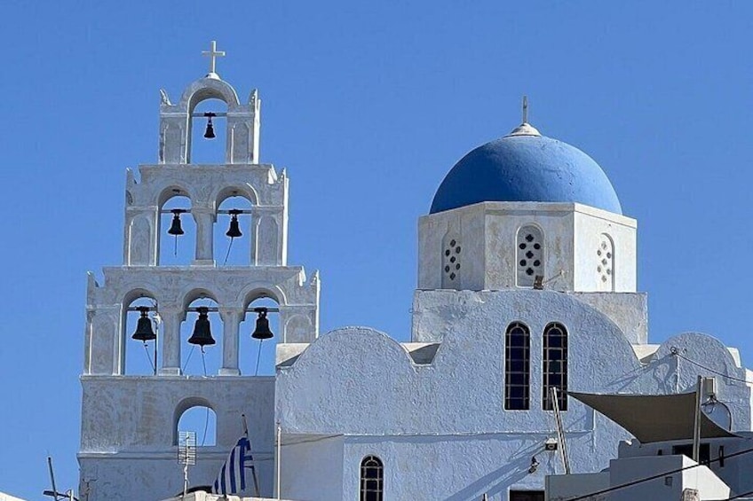 Santorini Private Customizable Land Tour with Local Driver 2