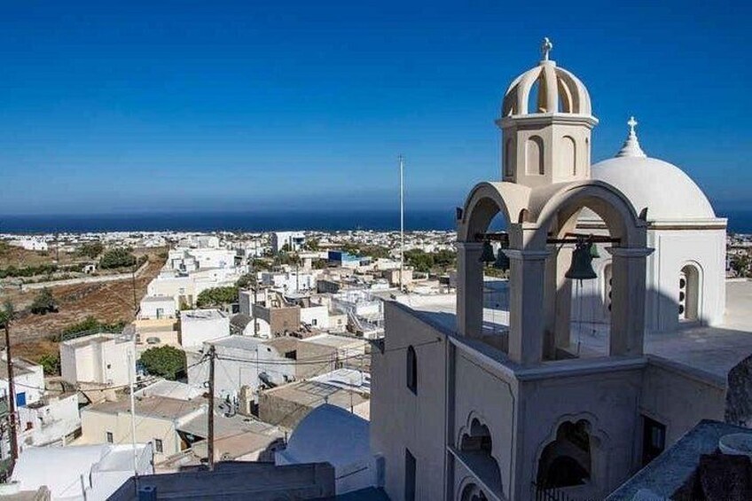 Santorini Private Customizable Land Tour with Local Driver 4