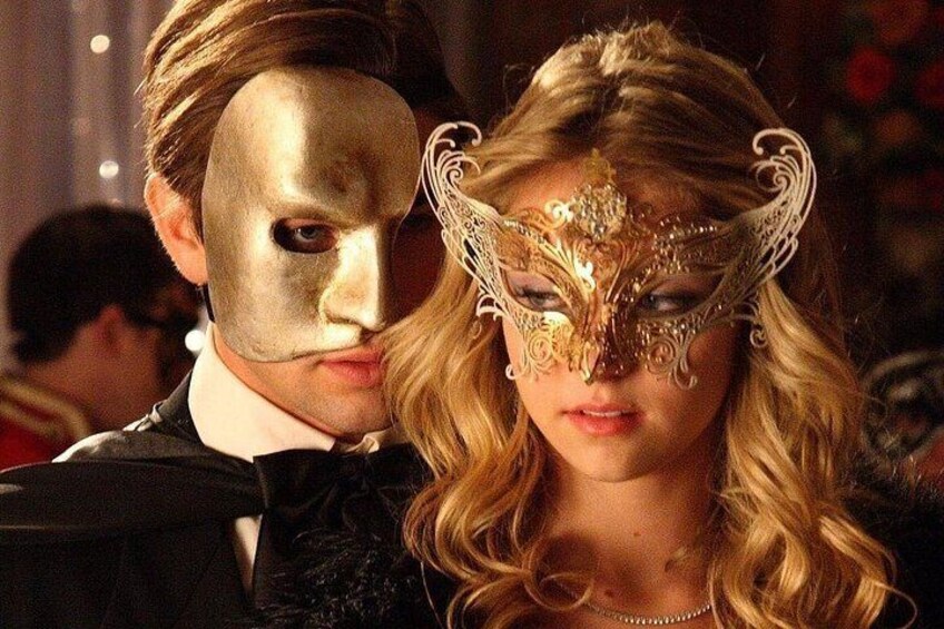 Make a Venetian Mask and Craft your Imagination 3