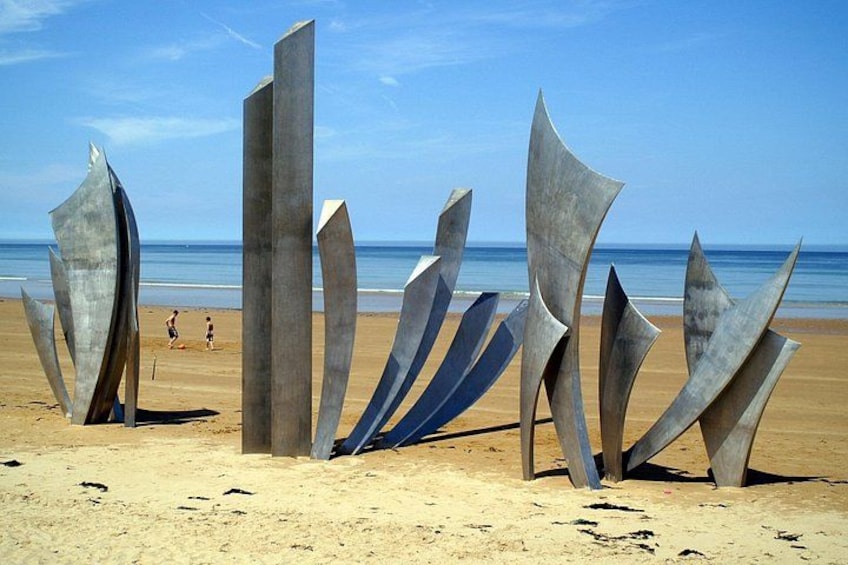 Private Full day landing beaches tour From Honfleur and Le Havre 5