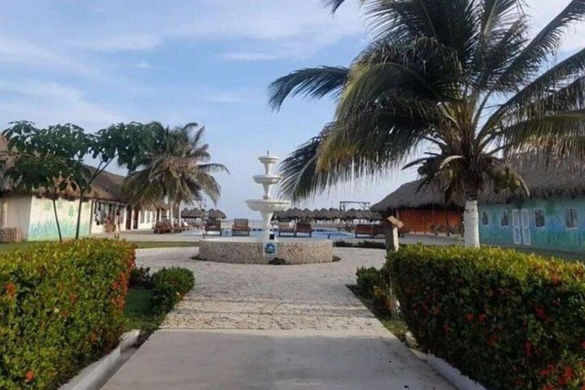 Tour to Mud Volcano with Pool and Beach with Lunch Included 4