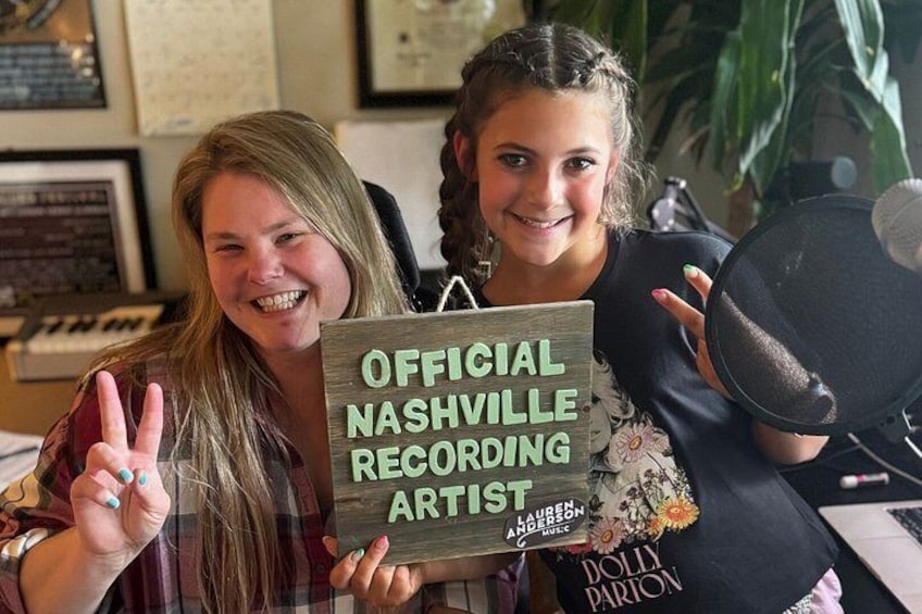 Live the Nashville Dream: Write and Record Your Very Own Song! 3