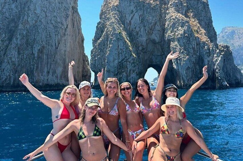 Capri: Boat tour of the caves with swim and Limoncello tasting! 3