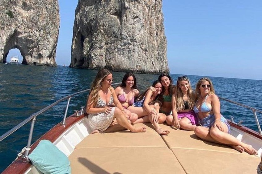 Capri: Boat tour of the caves with swim and Limoncello tasting! 3