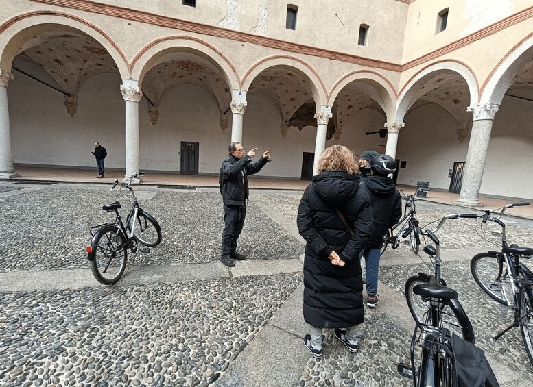 Picture 7 for Activity Milan: ELECTRIC-Bicycle Tour Live Tour Guide 3 hours & half 2